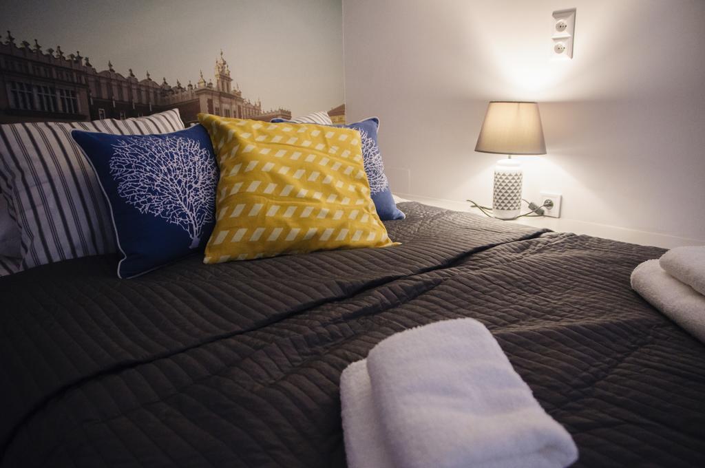 Bedrouse Jacuzzi Apartment Starowislna - Old Town Krakau Buitenkant foto